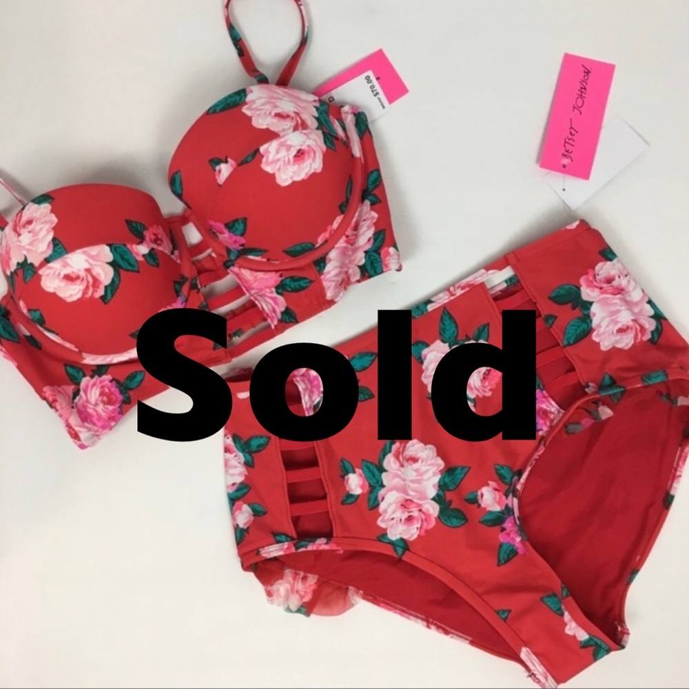 Betsy Johnson/ Red floral high waisted
